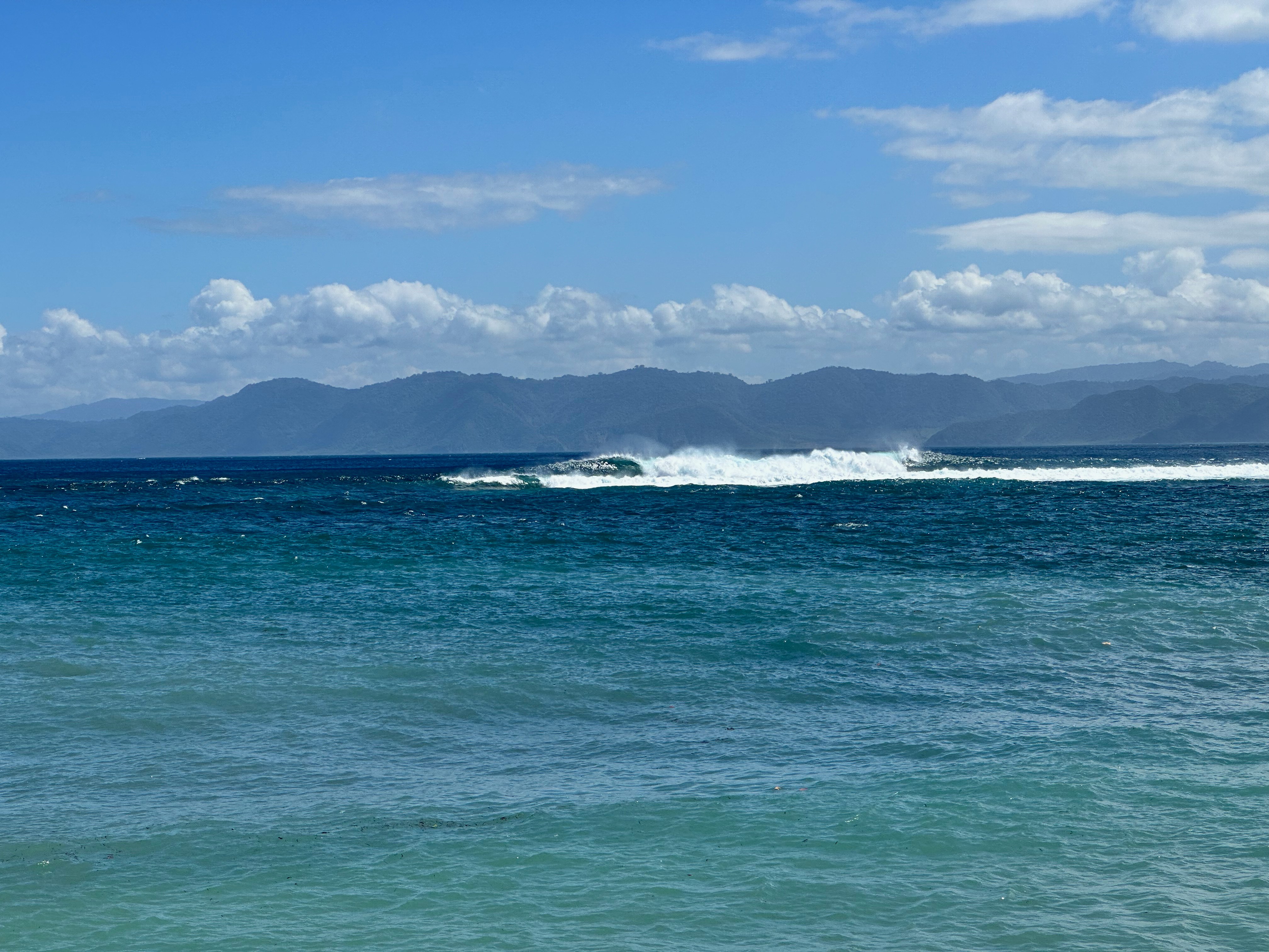 An unforgettable surfing experience at Lakey Peak