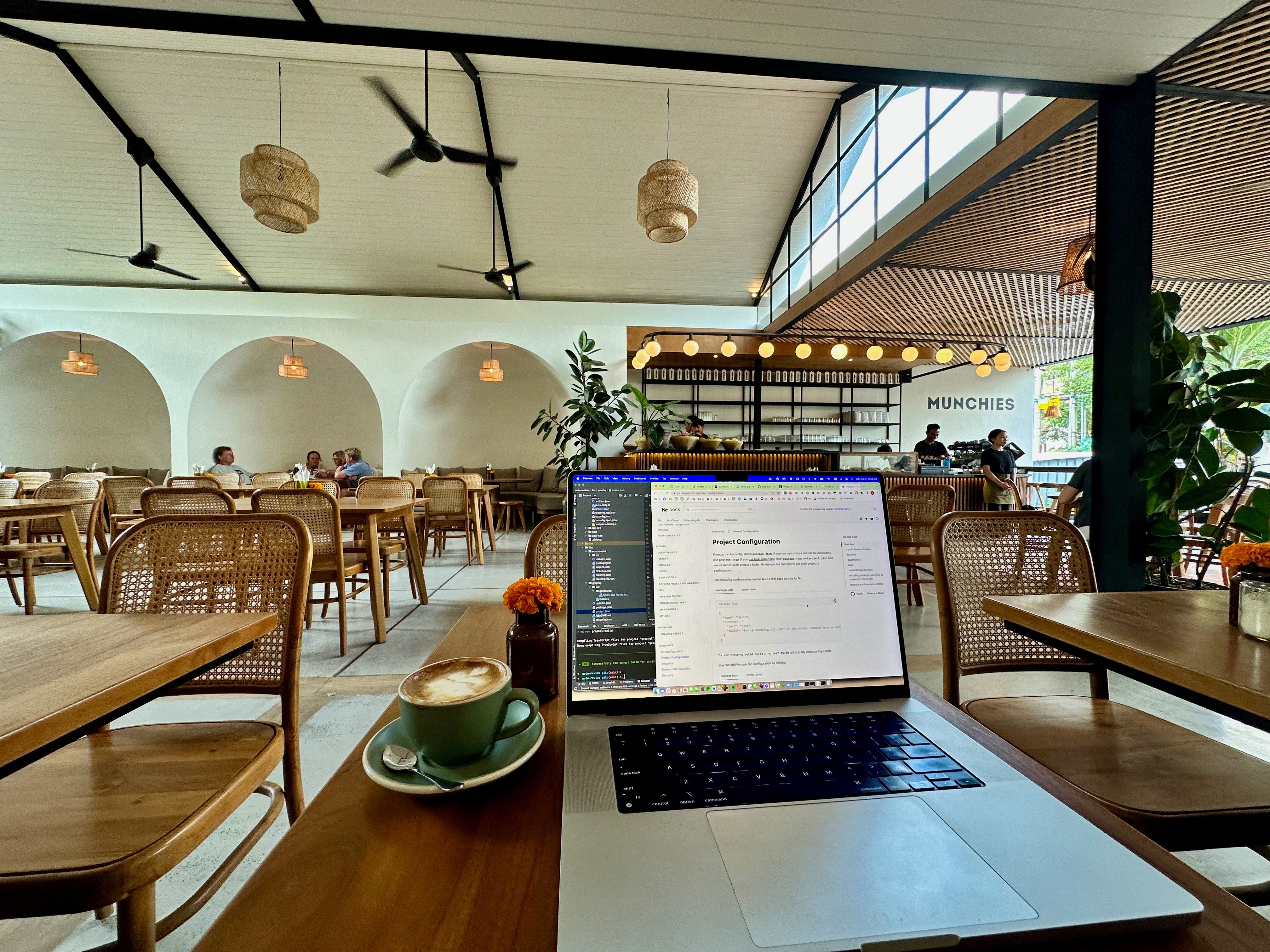 Working remotely in Lombok at Munchies Cafe